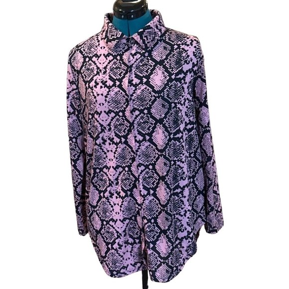 LuLaRoe Simply Comfortable Women's Geometric Blouse Button-Down Size M Polyester - Picture 3 of 12